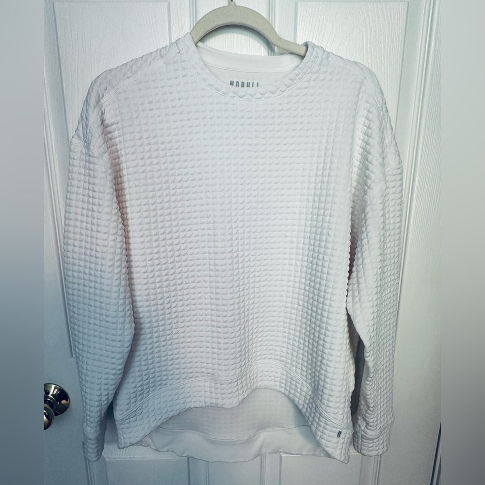 NOBULL Quilted White Long Sleeve Shirt